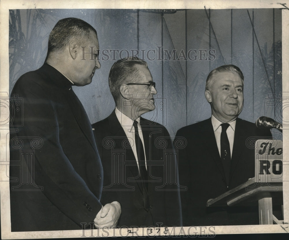 1962 Press Photo Participants at Controllers&#39; Institute Banquet, Roosevelt Hotel