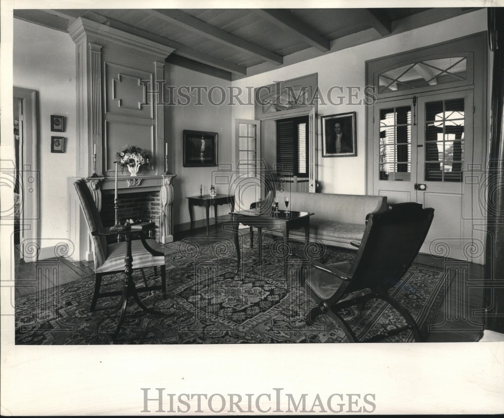 1973 Press Photo Furniture on the second floor of 1440 Moss Street. - nob15615