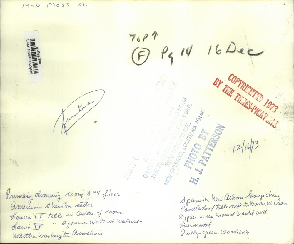 1973 Press Photo Furniture on the second floor of 1440 Moss Street. - nob15615