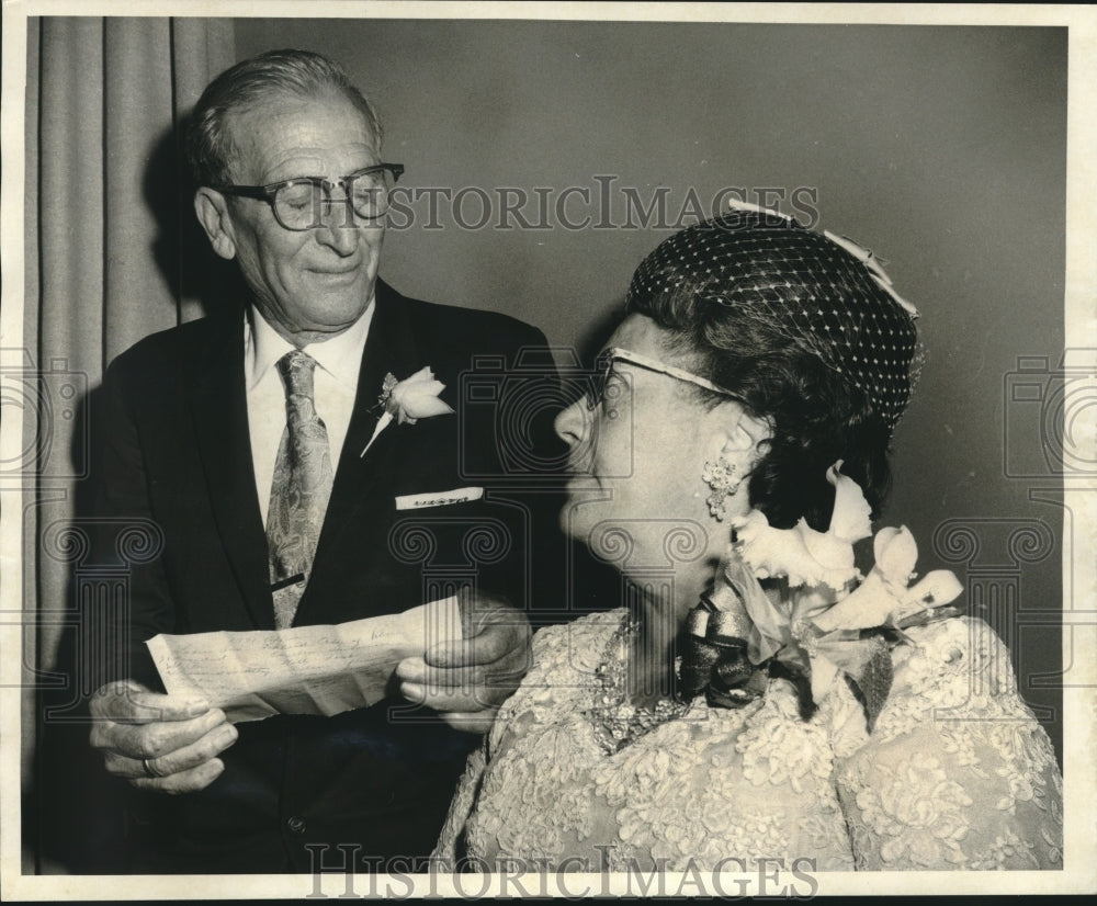 1971 Press Photo Mr. &amp; Mrs. Peter Gagliano celebrate golden wedding anniversary.- Historic Images