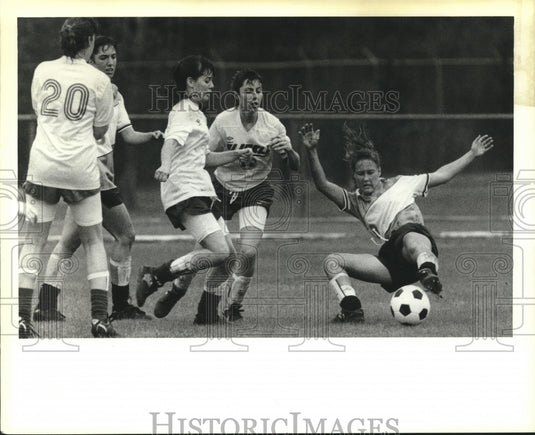 1989 Press Photo Soccer - Players during Our Lady of Lourdes Spring Fair- Historic Images