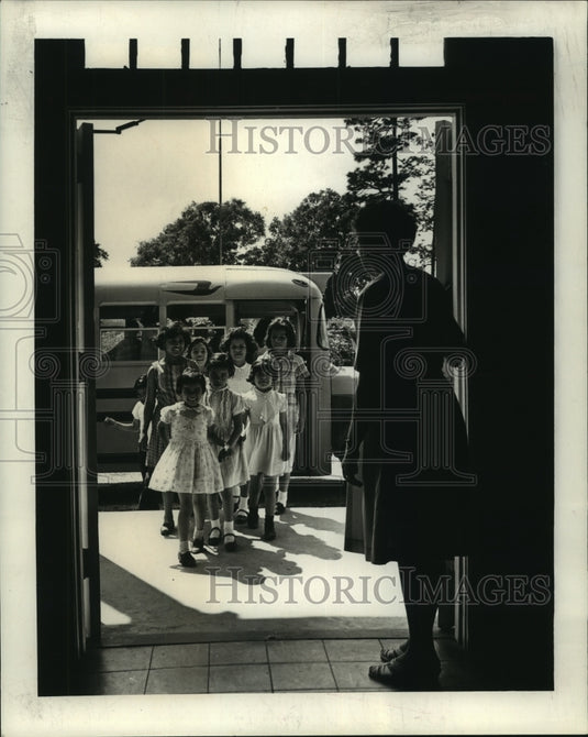 1964 Press Photo Mrs Anthony St. Pierre, director of migrant school at Natalbany