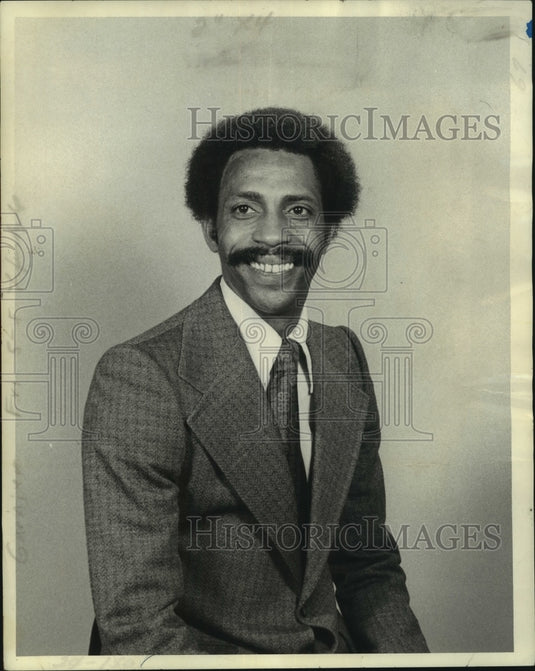1973 Press Photo Thomas J. Garnier, Concerned Citizens for Better Education- Historic Images