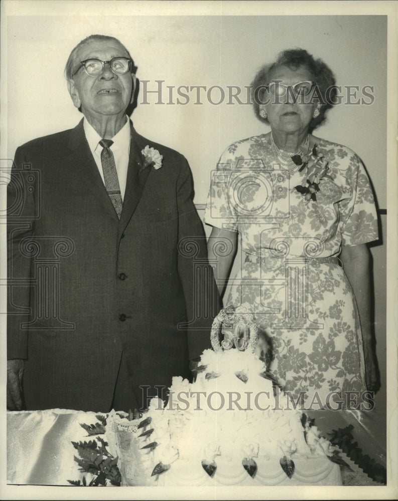 1968 Press Photo Mr. & Mrs. Andrew Gangolf celebrates 50th wedding anniversary