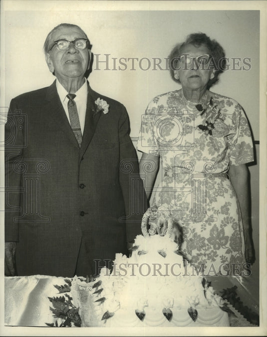 1968 Press Photo Mr. & Mrs. Andrew Gangolf celebrates 50th wedding anniversary