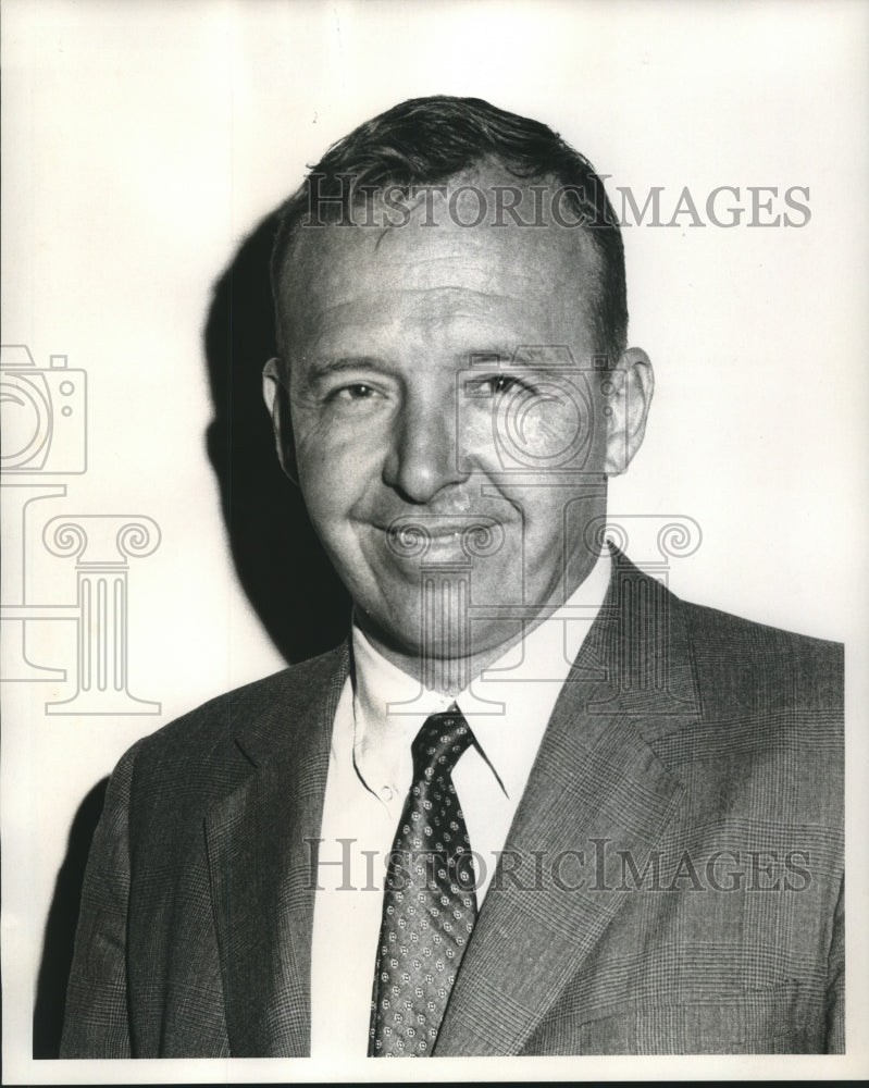 Load image into Gallery viewer, 1969 Press Photo Jerome K. Full, Director Information Services, Eastern Airlines
