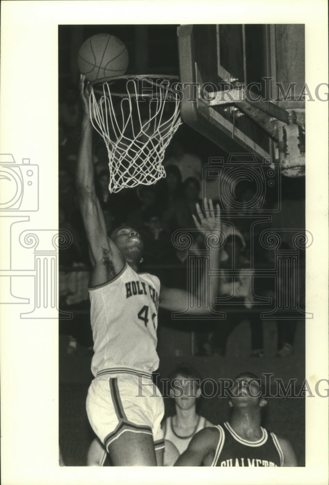 1984 Press Photo Troy Gordon of Holy Cross Dunks the Basketball - nob19068- Historic Images