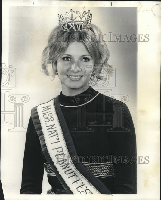1974 Press Photo Pamela Renee Flowers, Miss National Peanut Festival Queen