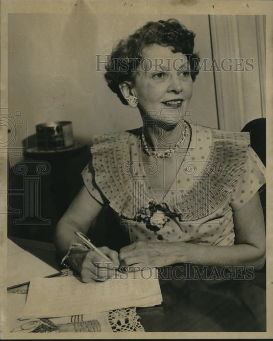 1958 Press Photo Miss Olga Gonthier - nob20332