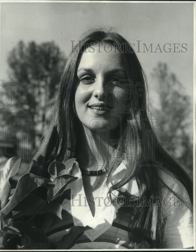 1976 Press Photo Cyndi Graves, Washington Parish 4-H&#39;er, Good Provider - Historic Images