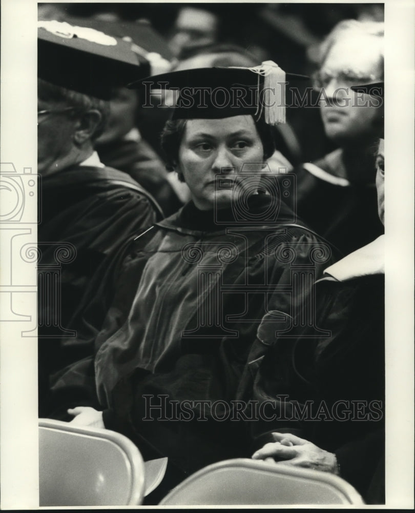 1974 Press Photo Dr. Mary Good at graduation.- Historic Images