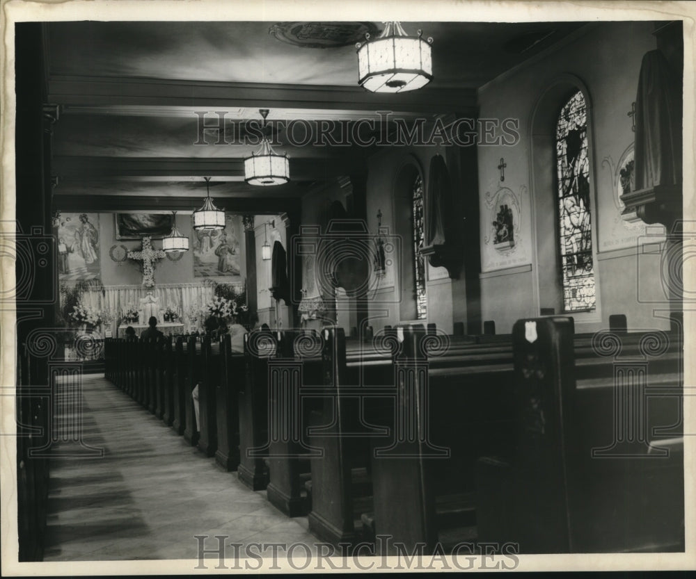 1960 Press Photo Church conducting Good Friday Services - nob20904