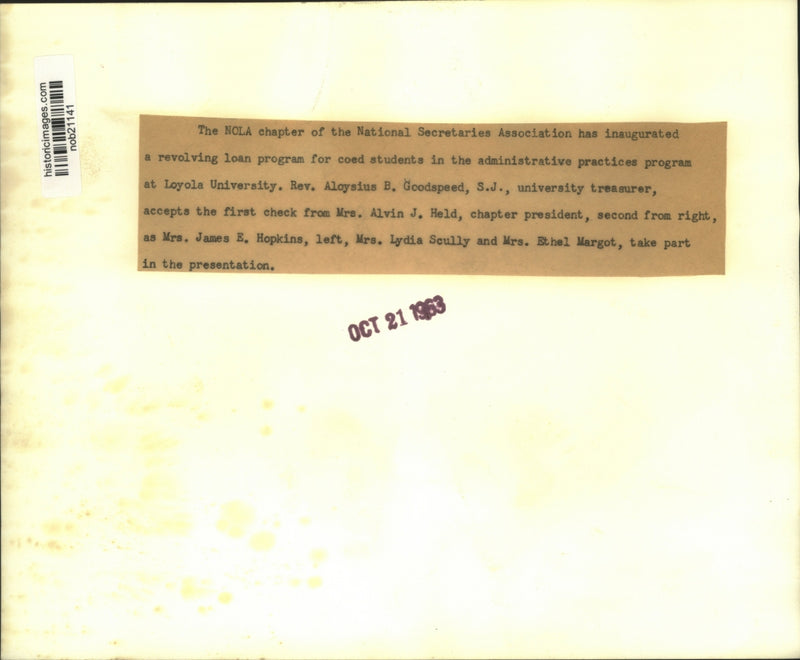 Load image into Gallery viewer, 1963 Press Photo NOLA chapter of National Secretaries Association, Loyola
