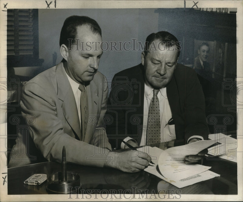 Load image into Gallery viewer, 1955 Press Photo Crippled Children's Hospital signs an agreement with Blue Cross
