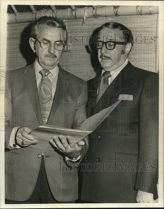 1971 Press Photo Nahum Dagani & Abe Goldfarb, Zionist Organization- Historic Images