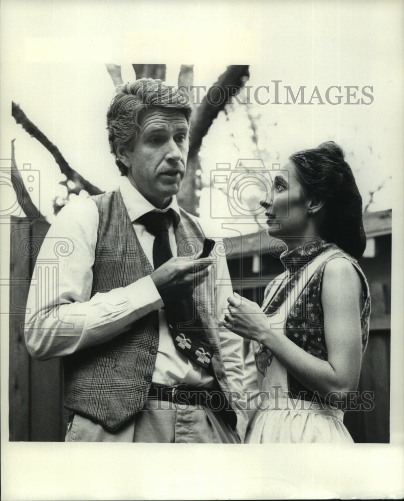 1986 Press Photo David Greenan an Clydia Davenport in scene from &quot;All My Sons&quot;- Historic Images