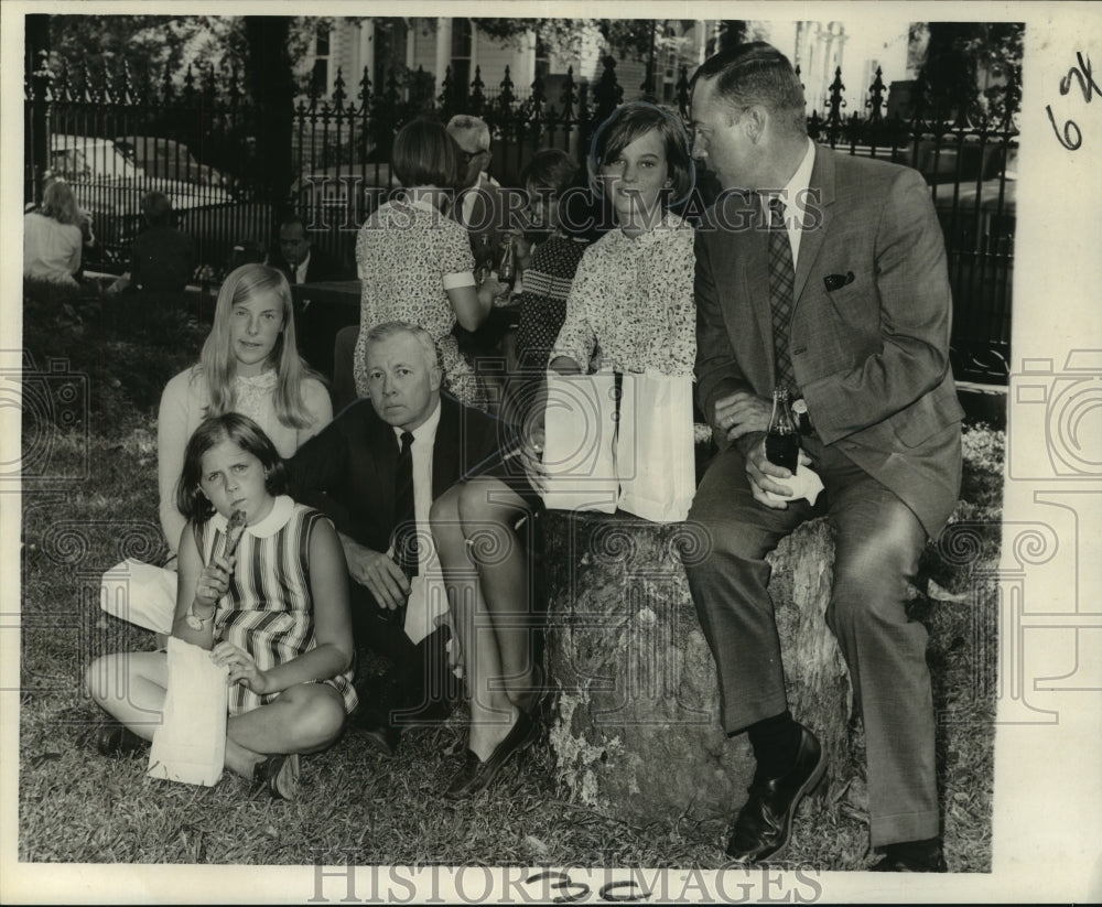 1967 Press Photo Mr. Paul V. Godfrey, Father-Daughter luncheon - nob22680