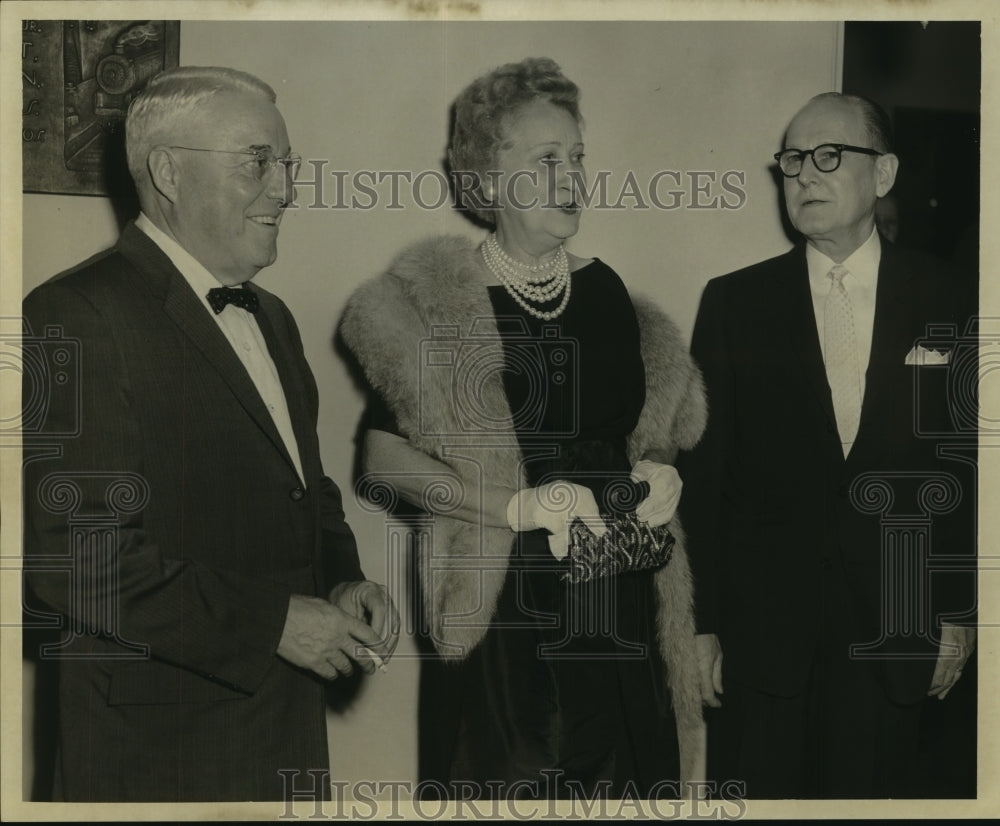 1959 Press Photo Judge and Mrs. Walter Hammond and Mr. John B. Church.