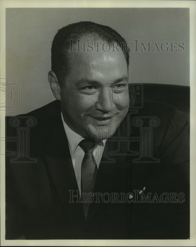 Load image into Gallery viewer, 1968 Press Photo Anthony Granatell, President STP Corporation - nob24481
