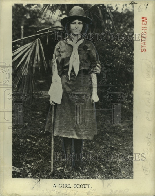 1972 Press Photo A Girl Scout of 1912 - nob24833- Historic Images