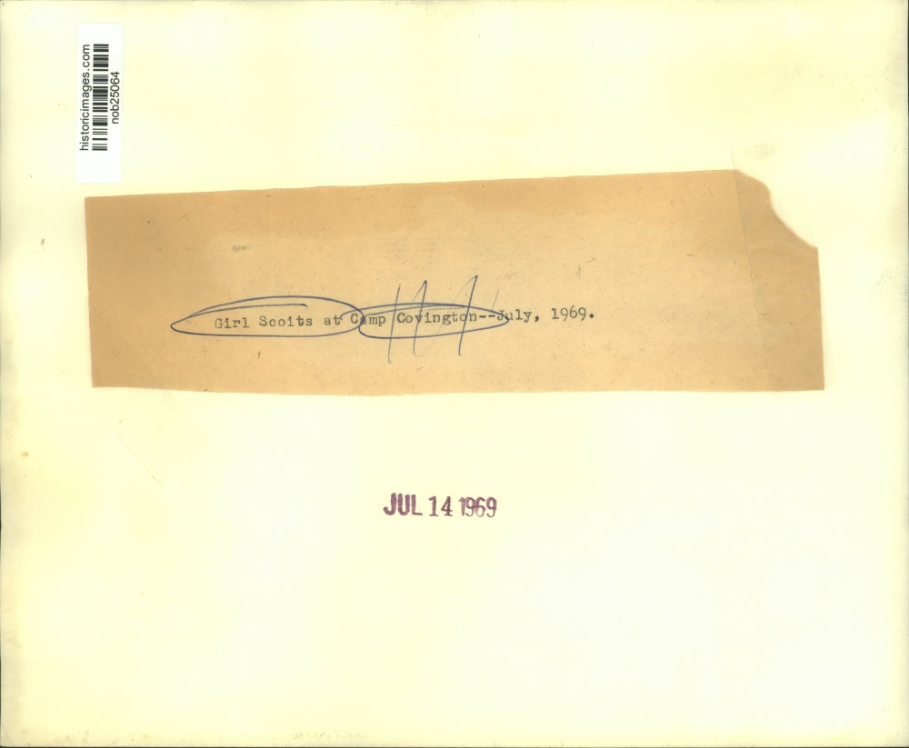 1969 Press Photo Girl Scouts at Camp Covington - nob25064