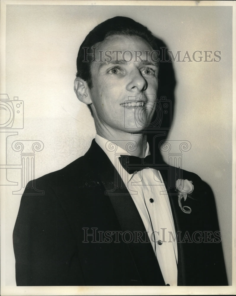 Load image into Gallery viewer, 1967 Press Photo Joseph Giacobbe attends an event - nob25929
