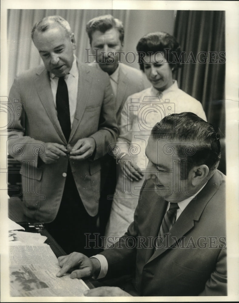 1970 Press Photo Mark Lowery-Raymond Boudreaux-Mrs. John Ormond-Chief Giarrusso
