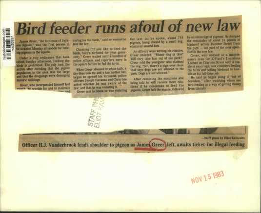 1983 Press Photo Officer H.J. Vanderbrook with bird feeder James Greet