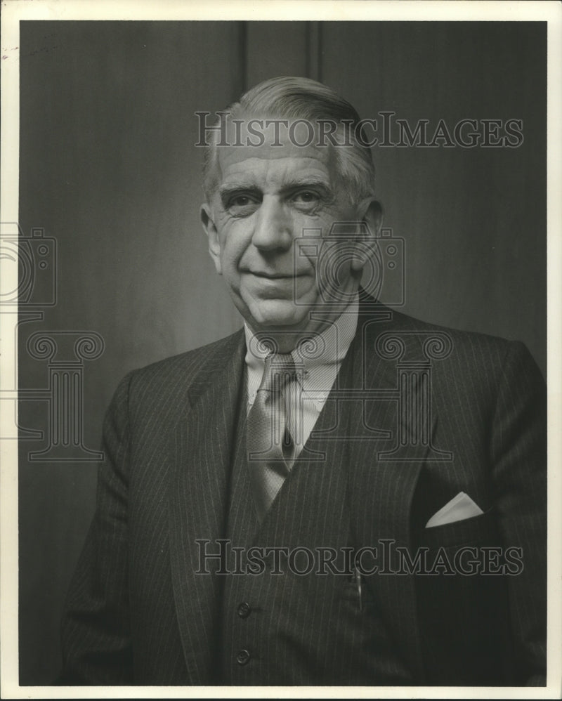 Load image into Gallery viewer, 1963 Press Photo John H. Hayward named to board of directors of Falstaff Brewing

