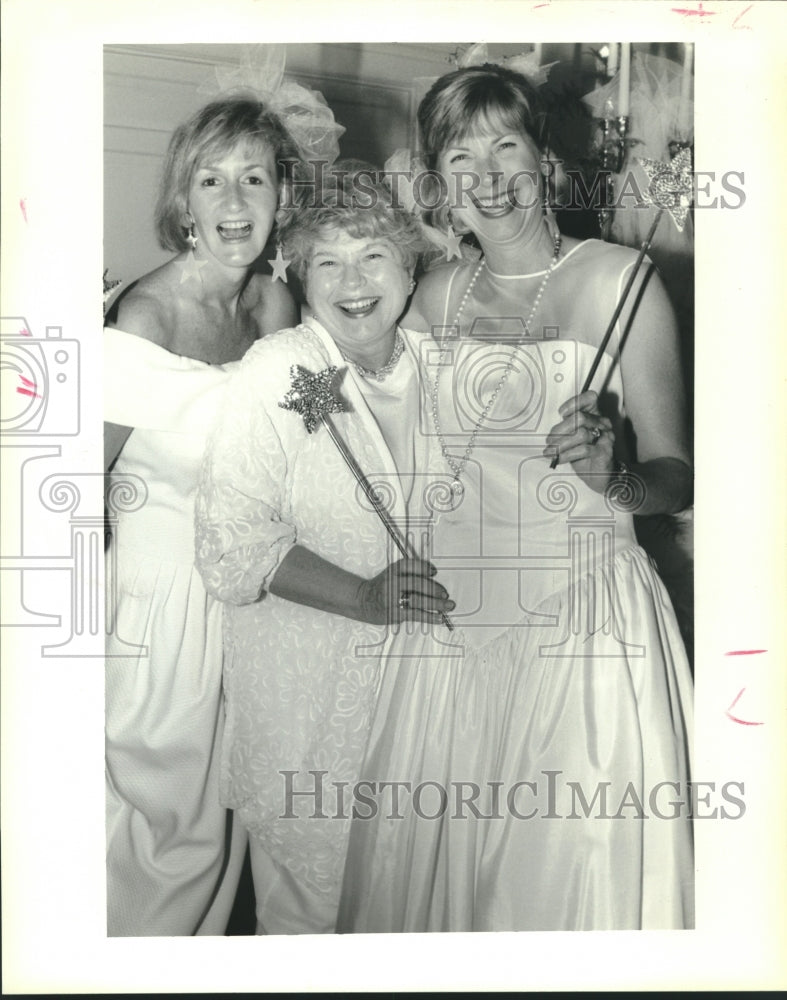 1993 Press Photo Sybarites - Sharon Healy, Be-Be Adatto, Sally Cockerham- Historic Images