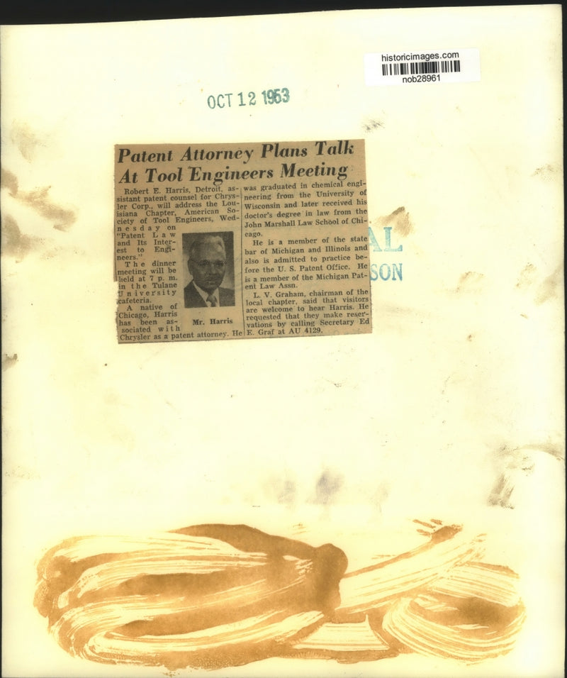 Load image into Gallery viewer, 1953 Press Photo Robert E. Harris, assistant patent counsel for Chrysler Corp.
