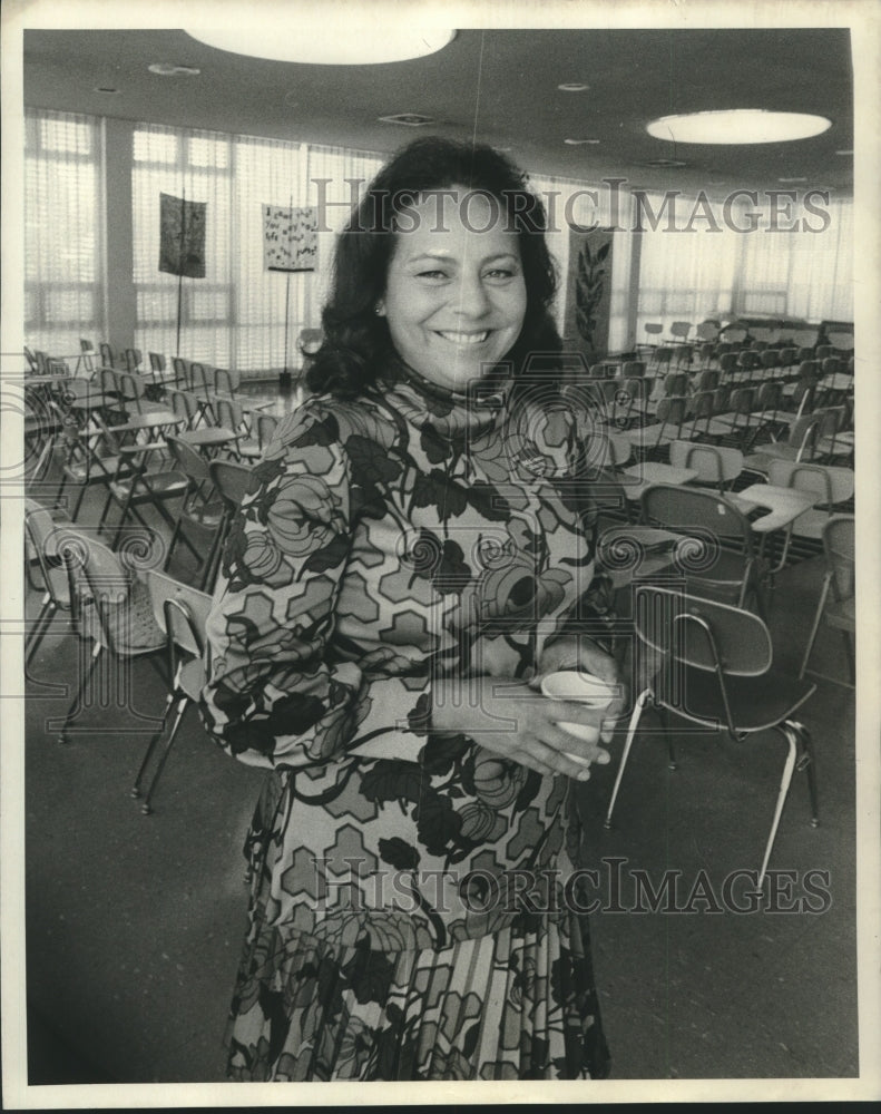 1972 Press Photo Mrs. Fred Harris, Oklahoma Democrat&#39;s wife- Historic Images