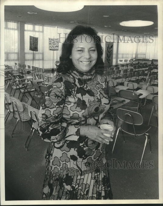 1972 Press Photo Mrs. Fred Harris, Oklahoma Democrat's wife- Historic Images