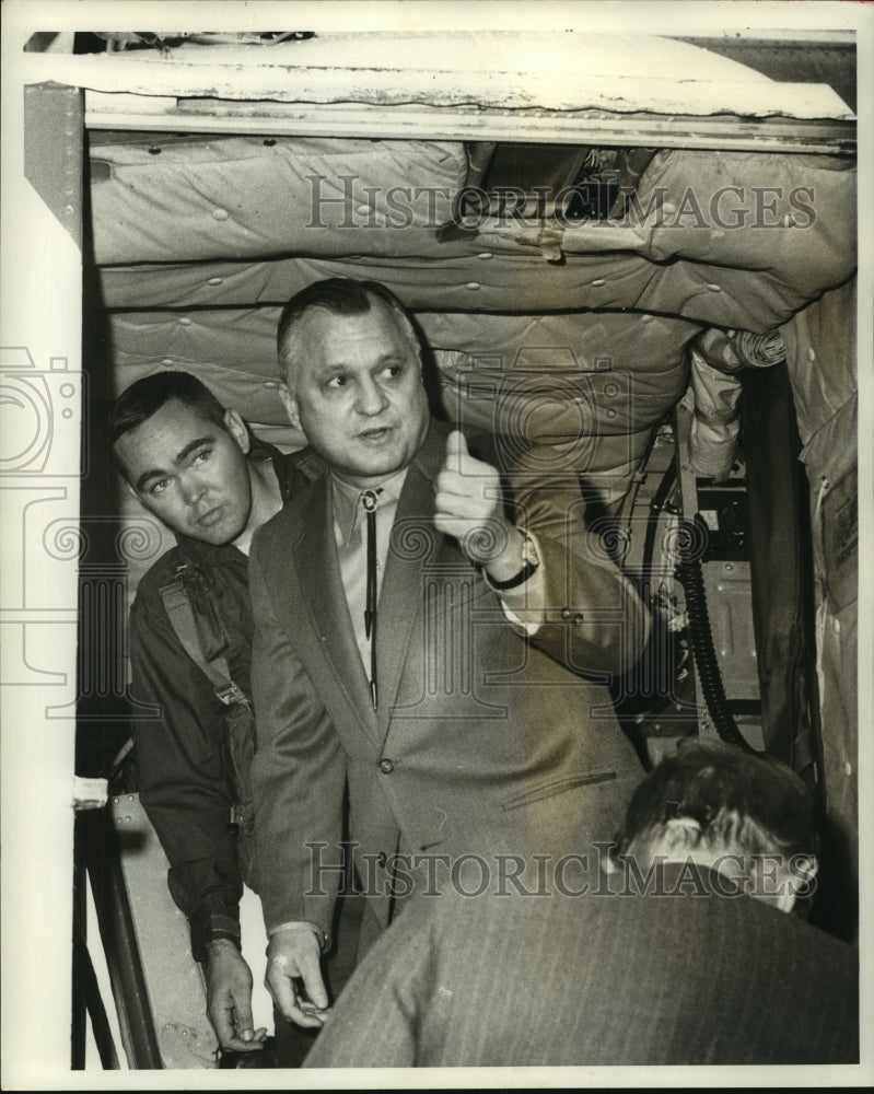 Load image into Gallery viewer, 1970 Press Photo Secretary Hinkle on board helicopter at Lakefront Airport
