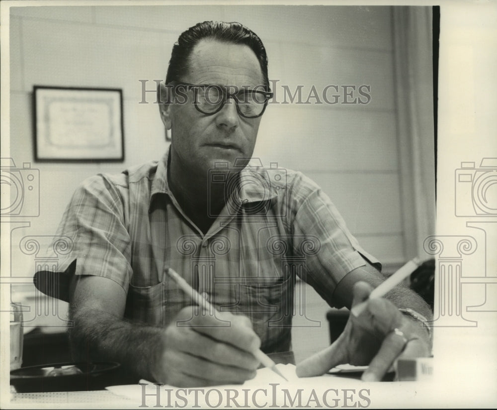 1964 Press Photo H. L. Hanchey, Warden of Louisiana State Penitentiary.- Historic Images