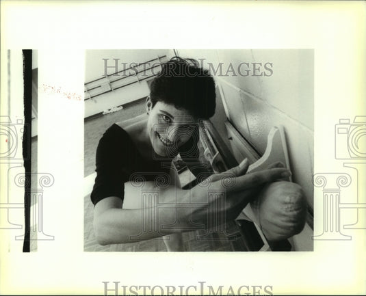 1990 Press Photo Karen Hepting performs in West Bank Ballet's presentation- Historic Images