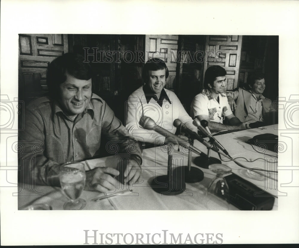 1977 Press Photo Larry Hatfield, Sam Battistone, Andrew Martin, Mark Heeman- Historic Images