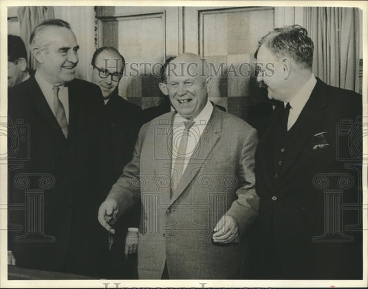 1963 Press Photo W. Arnell Harriman shown with Nikita Khrushchev- Historic Images