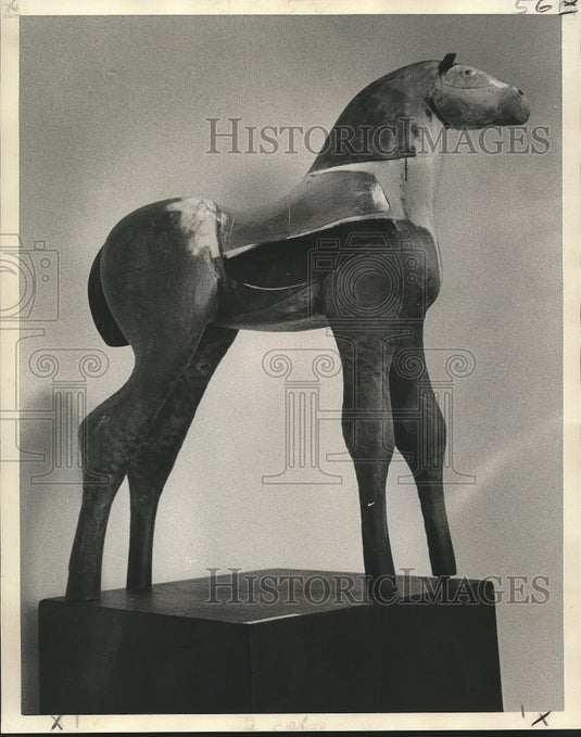 1974 Press Photo Robert Helmer's current one-man exhibit at the Circle Gallery- Historic Images