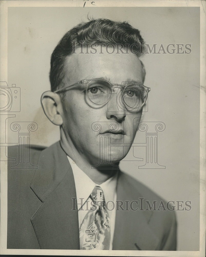 1949 Press Photo Elliott Hebert- Historic Images