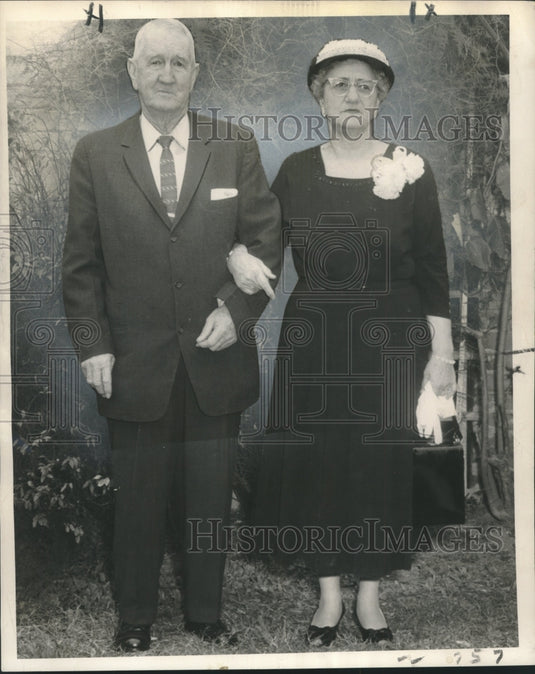 1959 Press Photo Mr. and Mrs. Paul T. HIngle's Golden Wedding anniversary- Historic Images
