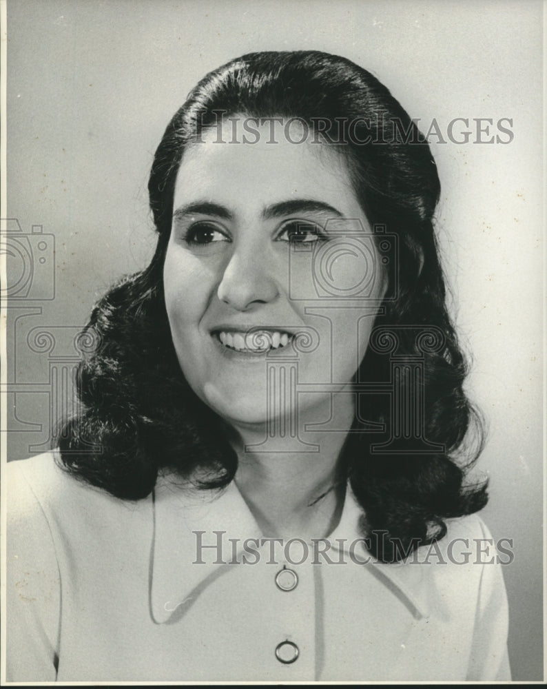 1971 Press Photo Mrs. Roy A. Hemelt - nob33612