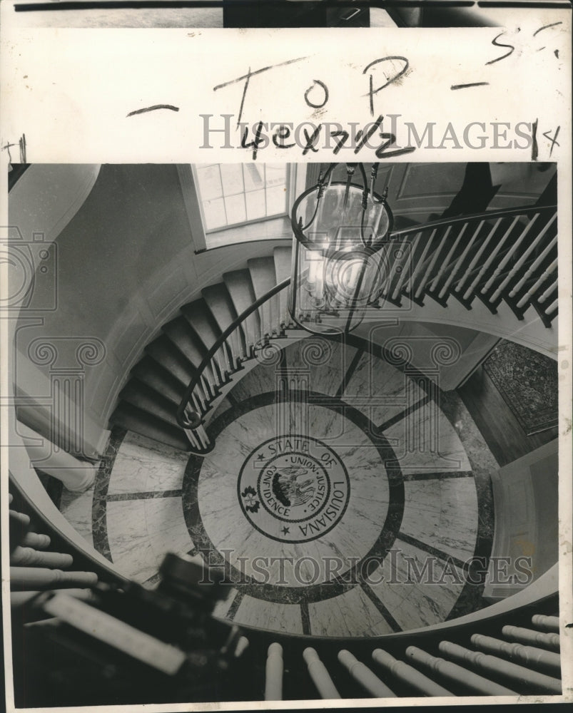 1963 Press Photo State seal decorates floor at Governor's Mansion in Baton Rouge