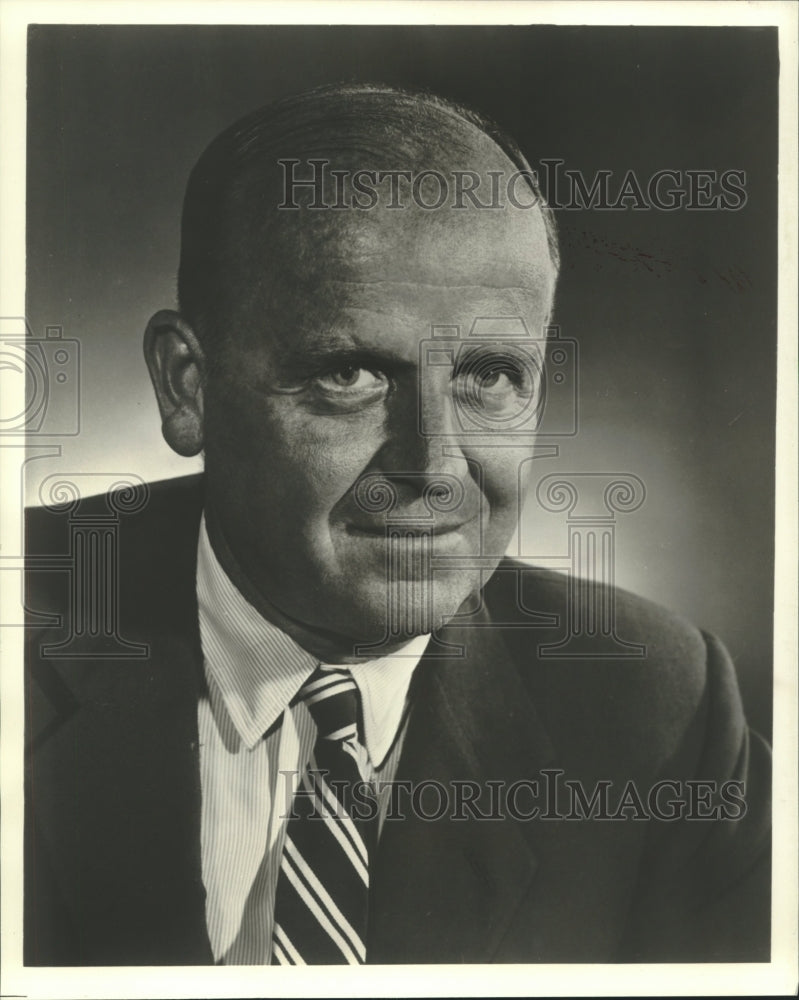 1975 Press Photo J. Peter Grace, Pres. &amp; Chief Executive Officer W.R. Grace &amp; Co- Historic Images