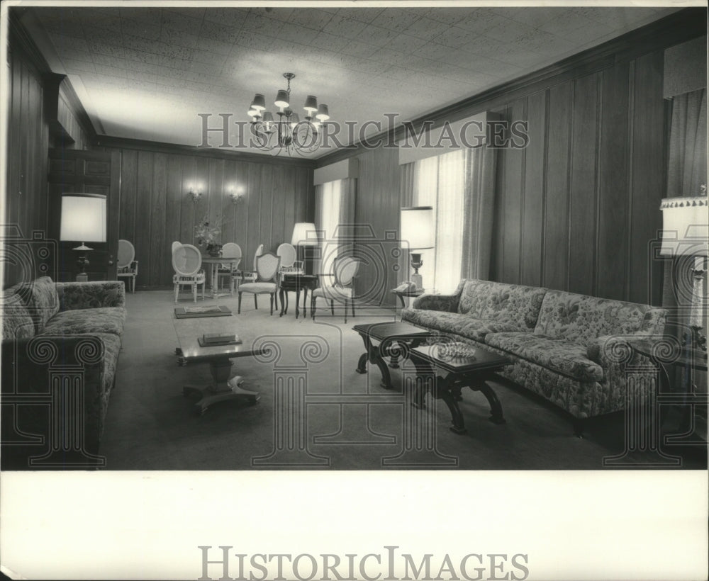 1972 Press Photo Family Sitting Room, 2nd floor of Louisiana Governor's Mansion- Historic Images