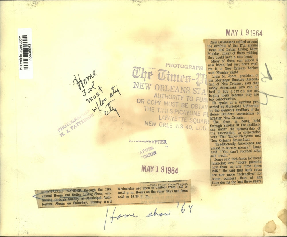 1964 Press Photo Balcony view of 17th annual Home and Better Living Show Monday.