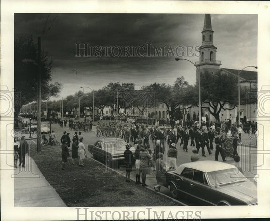1971 Press Photo Police and Firemen Holy Name Society parade on Canal Street