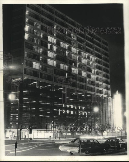 1974 Press Photo Howard-Johnson's Motor Lodge on Loyola Avenue - Historic Images