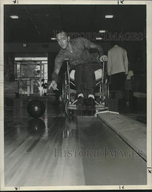 1959 Press Photo Louisiana Tragedy Stricken Donald Helton Bowling in Wheelchair