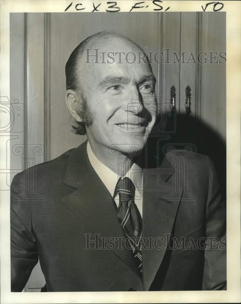 1974 Press Photo Dr Patrick Hillery, of European Commission and social services- Historic Images